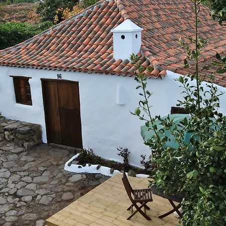 Casa Entre Vina Y Flores * Los Realejos