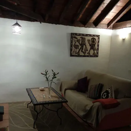 Casa Entre Vina Y Flores Лос-Реалехос